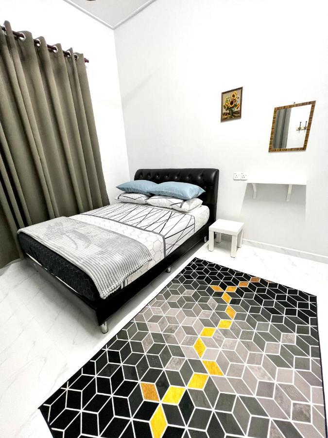 Teratai Homestay 3 Batu Buruk Куала-Тренгану Экстерьер фото
